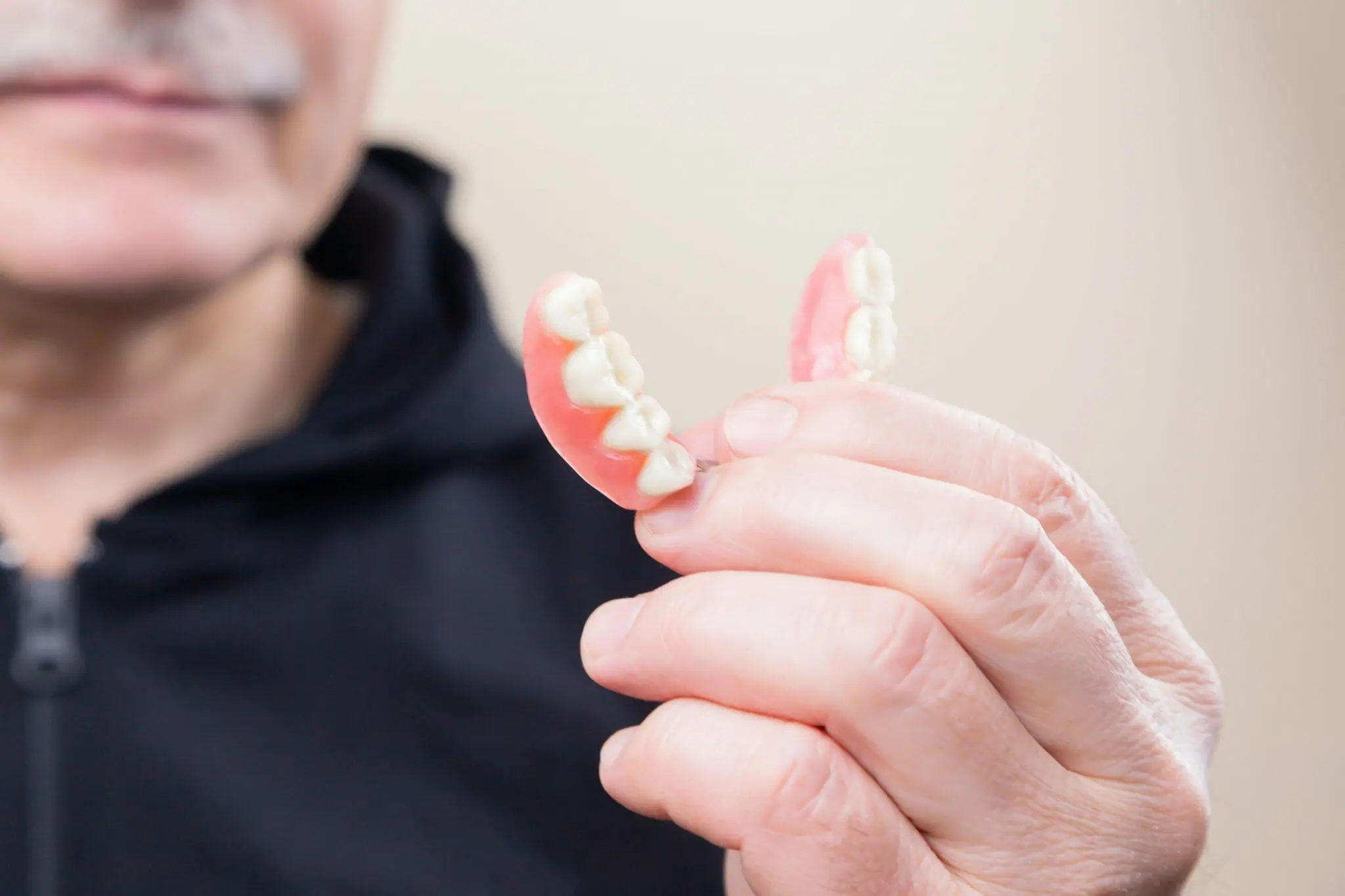 prótese dentária silicone
